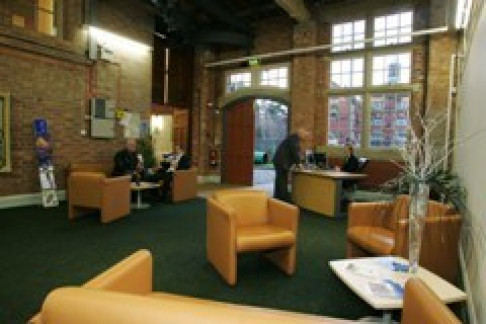 Office: Blackburn House, Newark, NG22