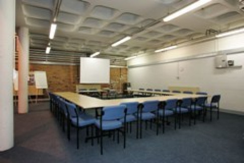 Office: Blackburn House, Newark, NG22