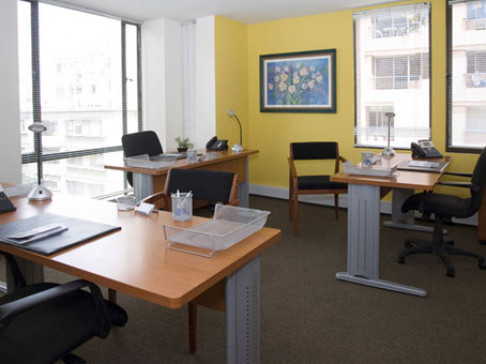 Office: Bogot, Carrera 18 No.86A-14, Bogota