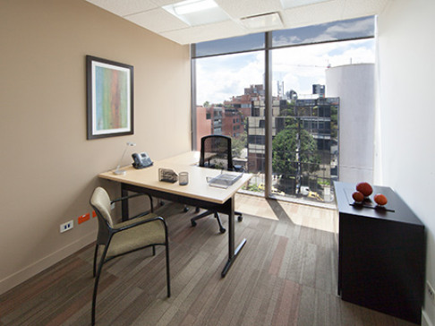 Office: Urban Plaza Chico, 90 Street No. 11- 13, Bogota