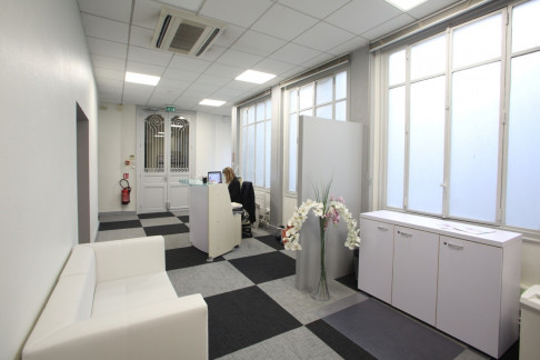 Office: Bordeaux Grand-Th, Cours du Juillet, Bordeaux Cedex, 33064