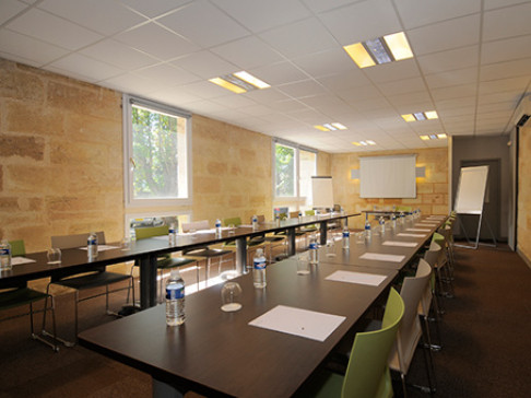 Office: Le Bouscat, 81 Boulevard Pierre 1er, Bordeaux, 33110