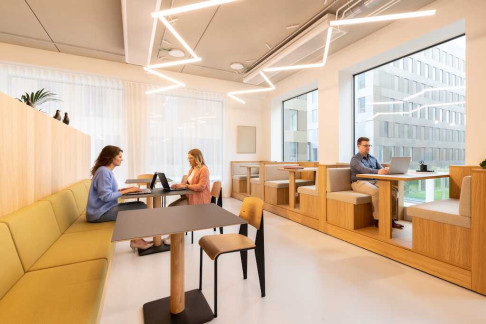 Office: Borsbeeksebrug&nbsp;34, Antwerp, 2600
