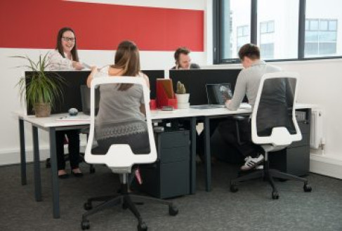 Office: Downsview Rd, Wantage Oxford, OX12 9FF 