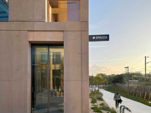 Office: 7 bis boulevard de Berlin, Nantes, 44000