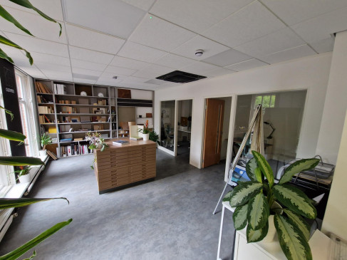 Office: Bowman House, 2/10 Bridge Street, RG1 2LU