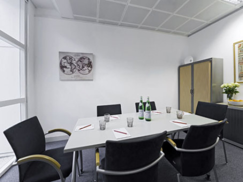 Office: Atrium Court, Bracknell, RG12 1BW