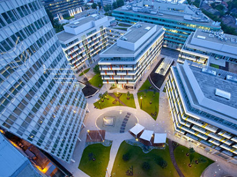 Office: Apollo, Prievozsk, Bratislava, 821 09