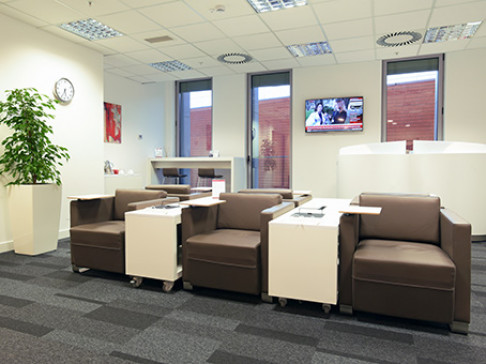 Office: Skyline, Via Fratelli Ugoni 36, Brescia, 25126