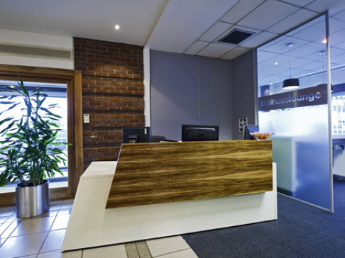 Office: Aztec West, The Quadrant, Bristol, BS32 4AQ