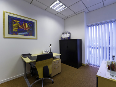 Office: Aztec West, The Quadrant, Bristol, BS32 4AQ