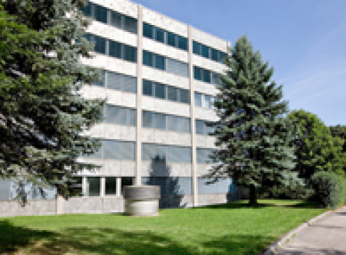 Office: Brunham Street -, Neuaubing, Brunham Street -Neuaubing, Munchen 81249