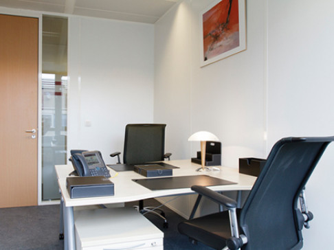 Office: EU Square de Mee, Square de Meeus / De Mee, Brussels, 1000