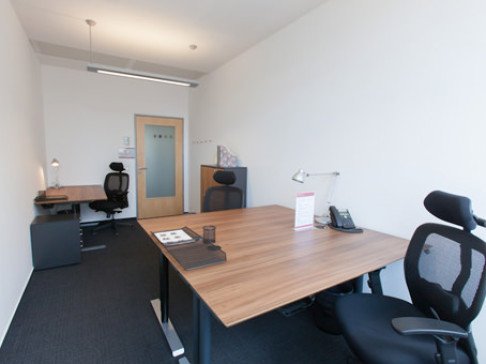 Office: Capital Square, Budapest