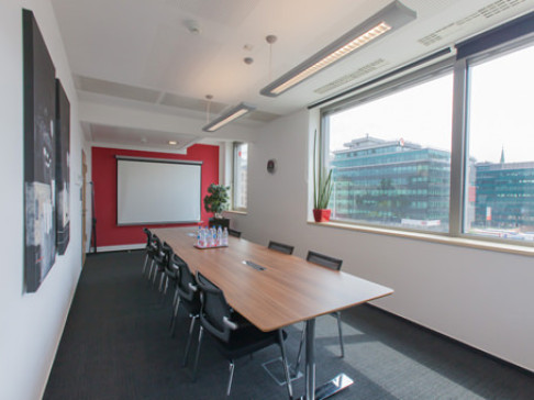 Office: Capital Square, Budapest