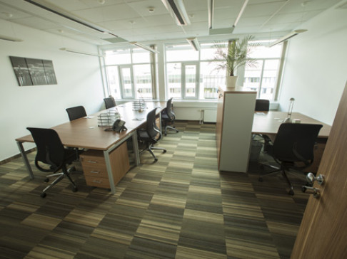 Office: West End, Westend Business Centre, Budapest, 1132