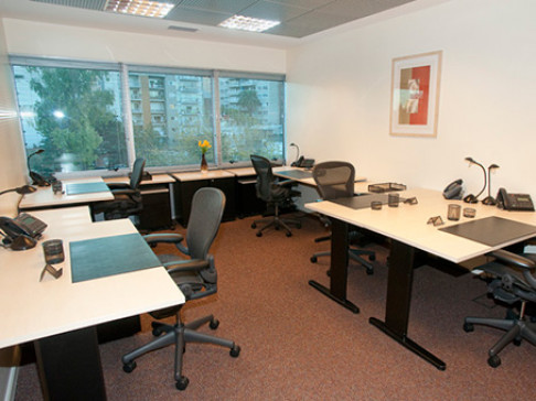 Office: Olivos Libertador, Edificio Office Center, 4 piso, Buenos Aires, B1636DSR