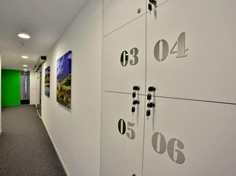 Office: FSM Bulvari, Corner Plus Is Merkezi, Bursa, 16140