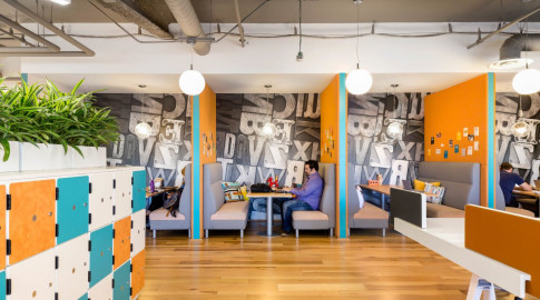 Office: Cabot Square Canary Wharf, 25 Cabot Square, London, E14 4AP