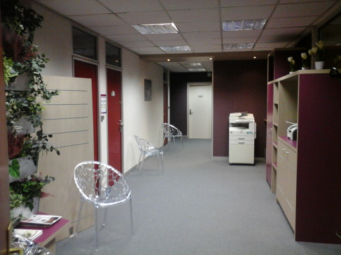 Office: Avenue De Thies, Caen, 14000
