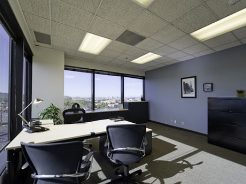 Office: California, Carlota Plaza, 23046 Avenida de la Carlota, Laguna Hills, CA 92653