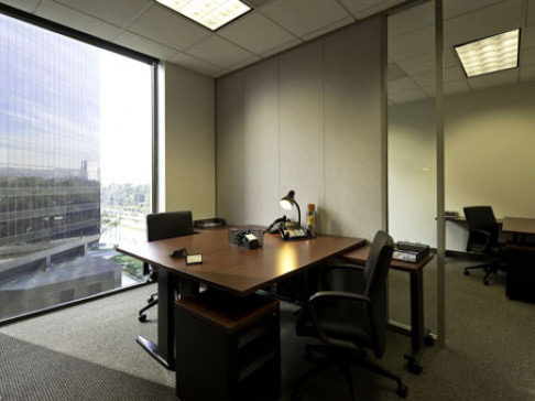 Office: California, The Plaza, 1800 Century Park East, Los Angeles, CA 90067