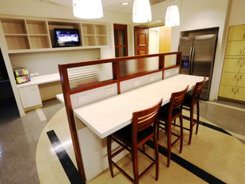 Office: California, US Bank Tower, 633 West Fifth Street, Los Angeles, CA 90071