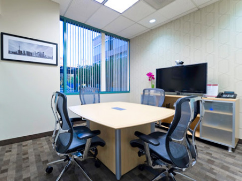 Office: California, Downtown, 800 West El Camino Real, Mountain View, CA 94040