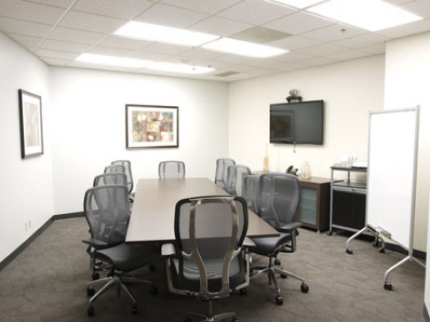 Office: California, TOPA Financial Plaza, 300 East Esplanade Drive, Oxnard, CA 93036