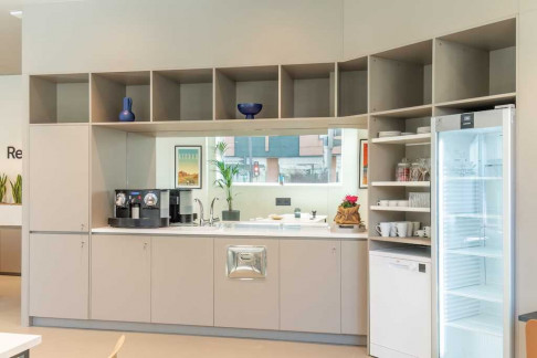 Office: Calle Chile 54, Logro&ntilde;o, 26007