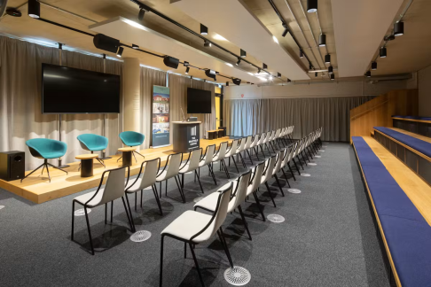Office: Cambridge Science Park Road, Cambridge, CB4 0GA