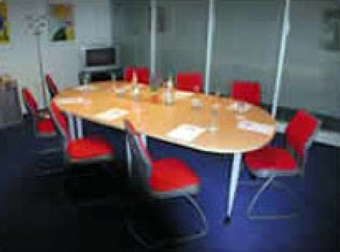 Office: Camille Desmoulins Issy les Moulineaux, Paris, 92441