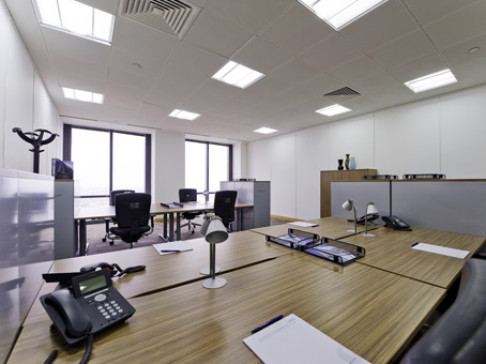 Office: Canary Wharf - Canada Square, Level 33, London, E14 5LB