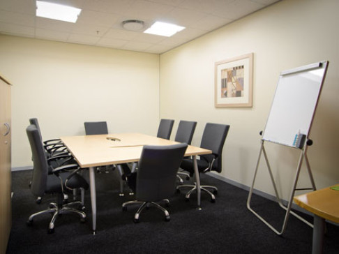 Office: Convention Tower, 1st Floor, Convention Tower, Cape Town, 8001