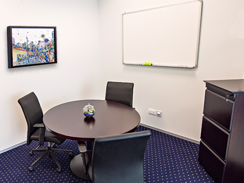 Office: CapitaGreen, Market Stree, Singapore