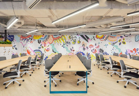 Office: Capital Tower All Seasons Place, 87/1 Wireless Road, Bangkok 10330