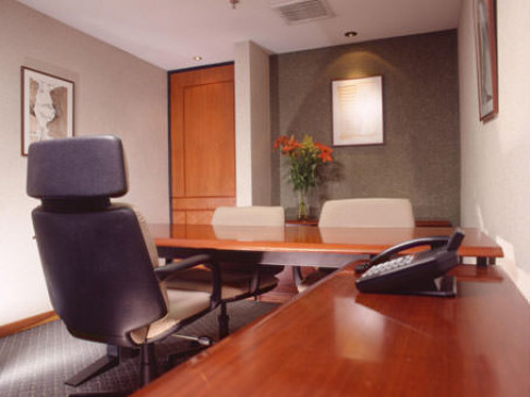 Office: Centro Lido, Av. Francisco de Miranda, Caracas