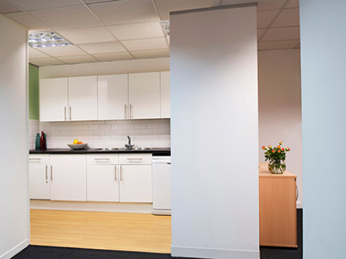 Office: Gate Business Park, Malthouse Avenue, Cardiff, CF23 8RU