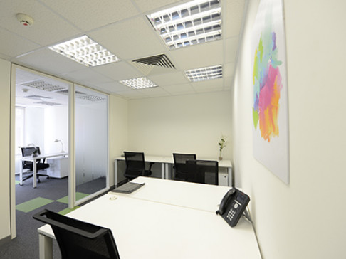 Office: Le Theatre, 22, rue de Parc, Casablanca, 20100