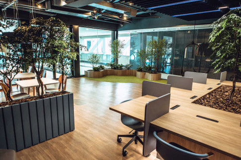 Office: Av. Jo&atilde;o Naves de &Aacute;vila, 1331, Uberlandia, 38408-970