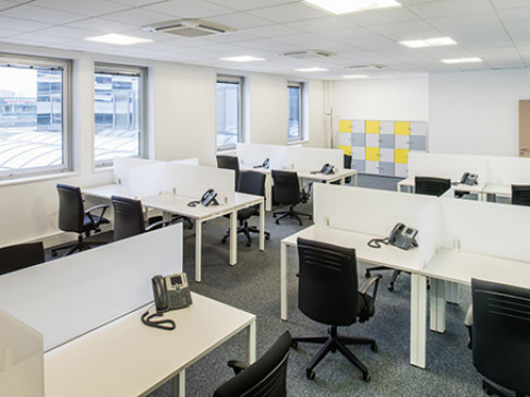 Office: Cergy, 4-6 rue des Chauffours, 95000