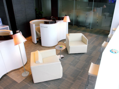 Office: Yanlord Landmark, 36/F, Yanlord Landmark Office Building, Chengdu, 610016
