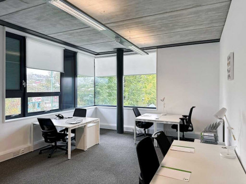 Office: Terminus Road, Chichester, PO19 8FY