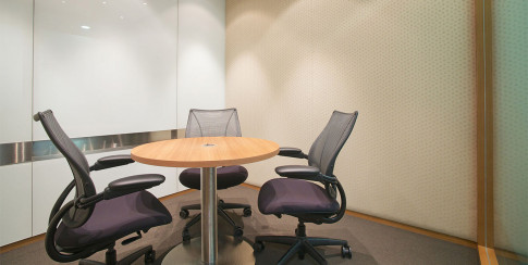Office: China Minmetals Tower, Chatham Road South