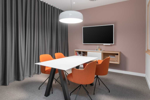 Office: Christel-Pache-Strasse 2, Villingen-Schwenningen, 78048
