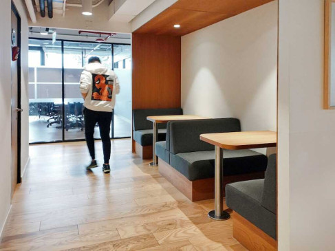 Office: Carrera 59 152-19, Bogot&aacute;, D.C., 111156