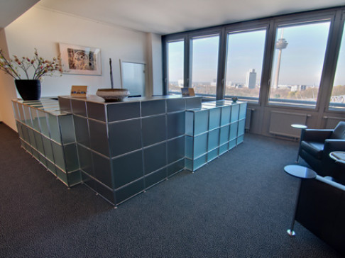 Office: KolnTurm, Im Mediapark, Cologne, 50670