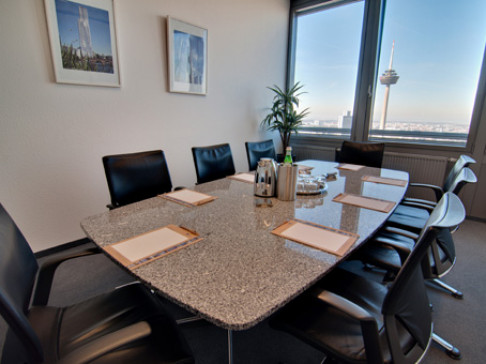 Office: KolnTurm, Im Mediapark, Cologne, 50670