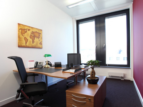 Office: Waidmarkt, Fourth Floor, Cologne, 50676