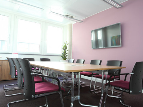 Office: Waidmarkt, Fourth Floor, Cologne, 50676